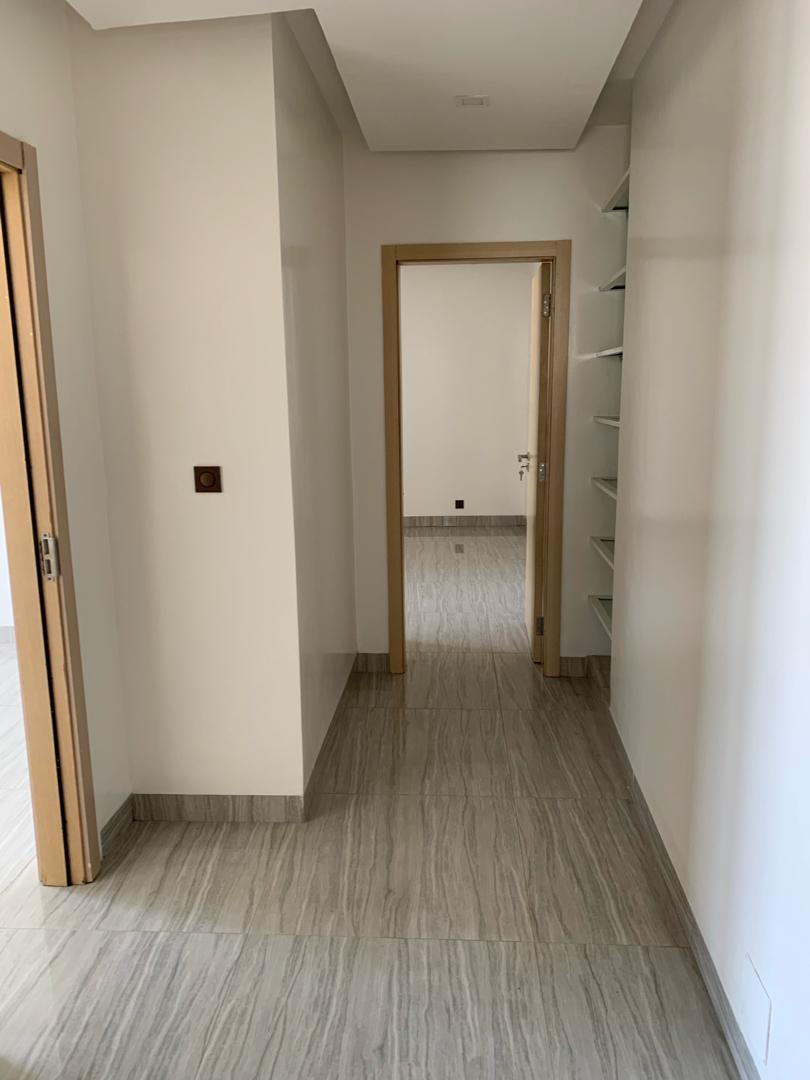 Appartement Duplex F4 – 9ème étage – Résidence Keur Maty, Cité Keur Gorgui